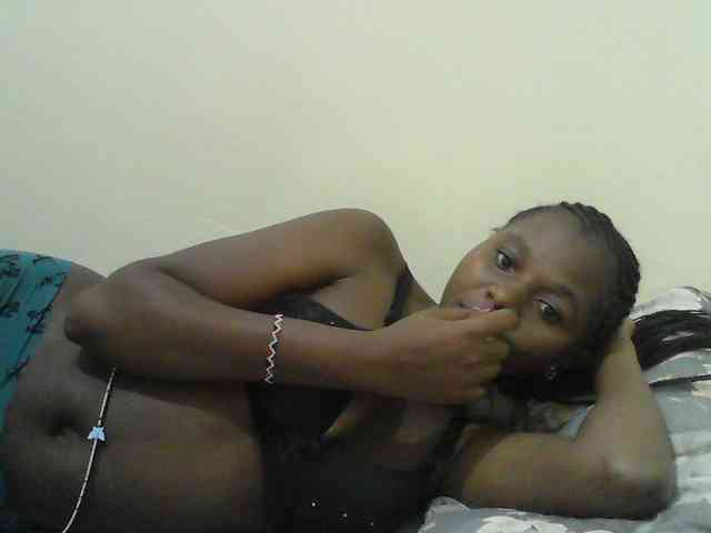 Mystiq-Ella webcam
