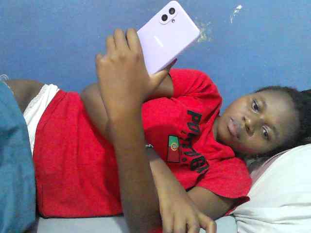 Mystiq-Ella webcam