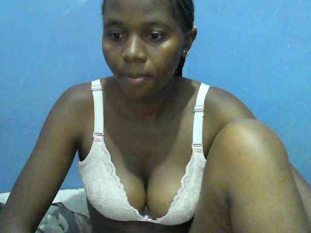 Model: Mystiq-Ella