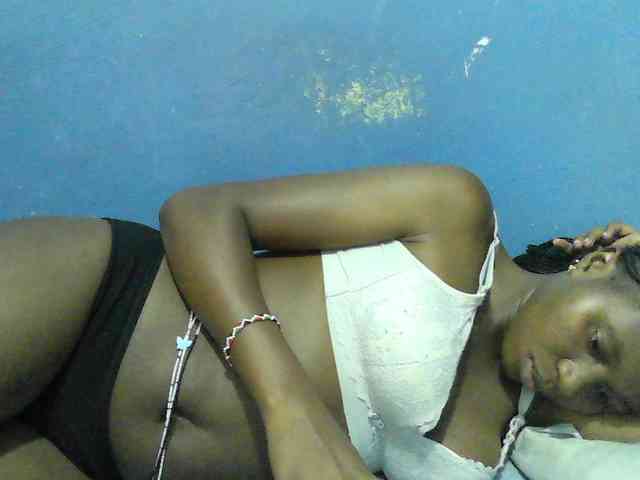 Mystiq-Ella webcam