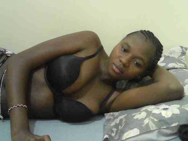 Mystiq-Ella webcam