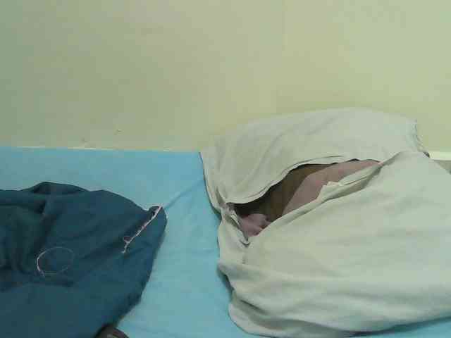 Mystiq-Ella webcam