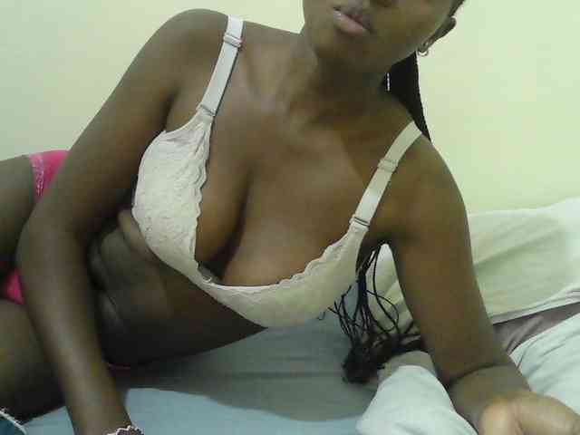 Mystiq-Ella webcam