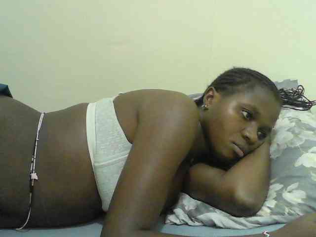 Mystiq-Ella webcam