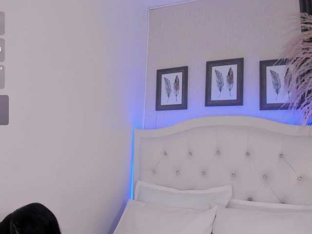 kittybluuee live webcam show