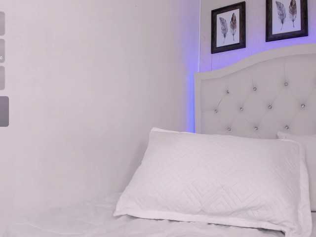 kittybluuee live webcam show