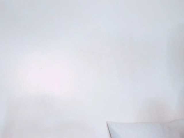 kittybluuee live cam preview