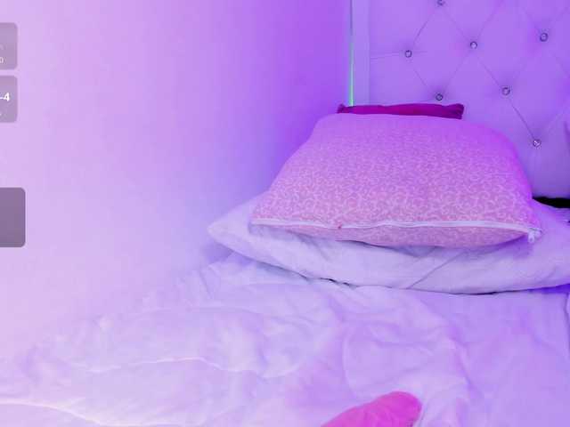 kittybluuee live cam on BongaCams