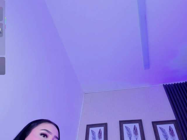 kittybluuee live cam on BongaCams