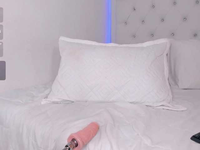 kittybluuee live webcam show
