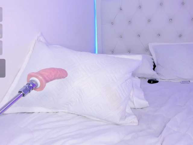 kittybluuee live webcam show