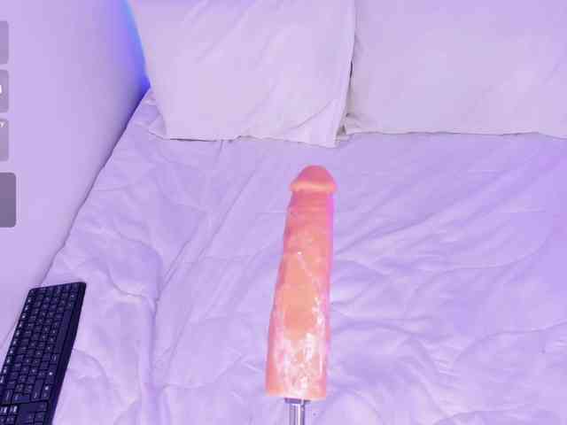 kittybluuee webcam