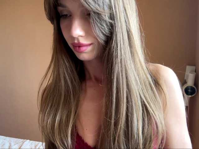 BlondellFriot live cam on BongaCams