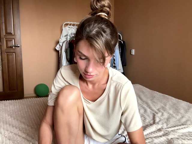 BlondellFriot live cam on BongaCams