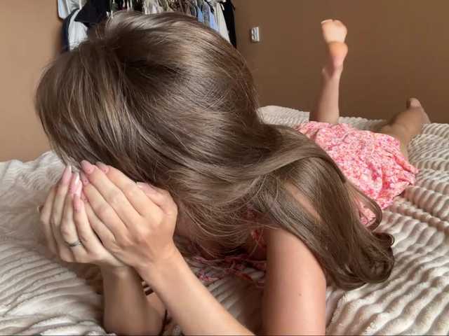 BlondellFriot live cam on BongaCams