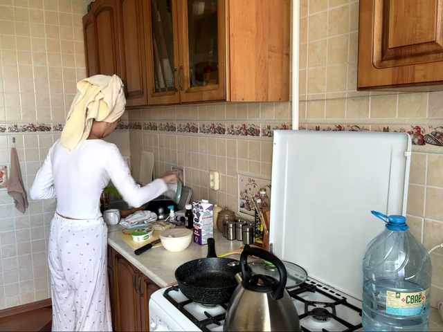 BlondellFriot live cam on BongaCams