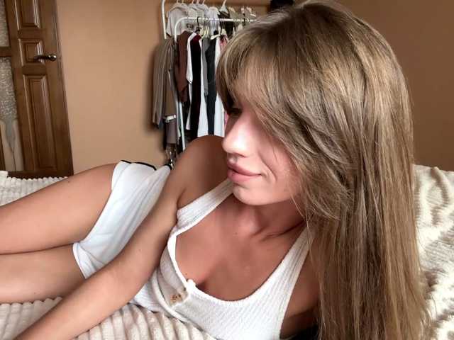 BlondellFriot live webcam show