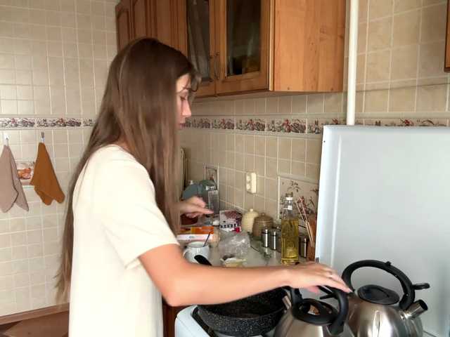BlondellFriot live cam on BongaCams