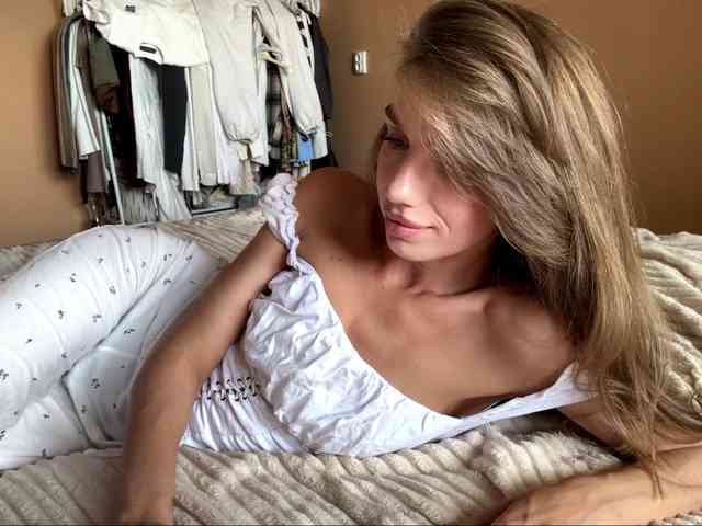 BlondellFriot webcam