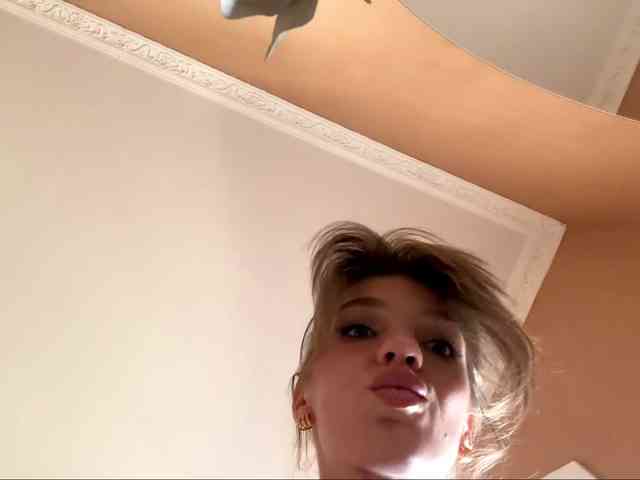 BlondellFriot webcam