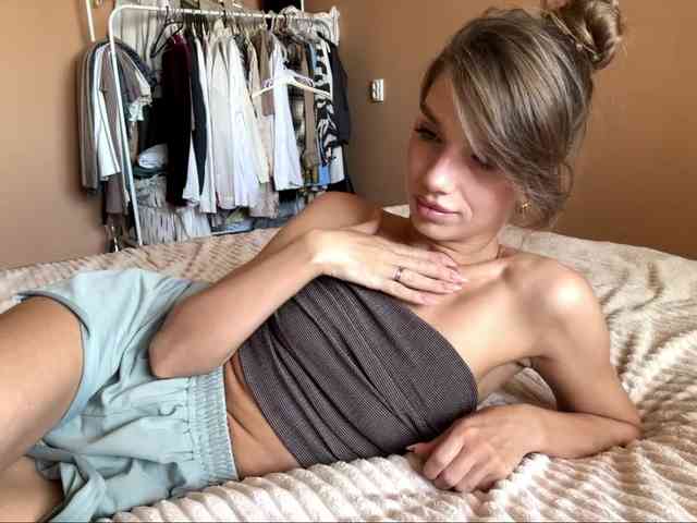 BlondellFriot webcam