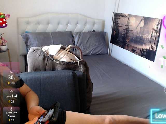 NINADOM4CUM