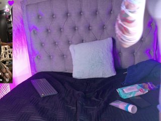 Victoria-Key Porn Show