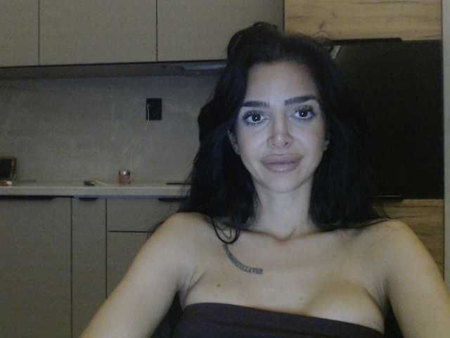 Gloriyapg live cam preview