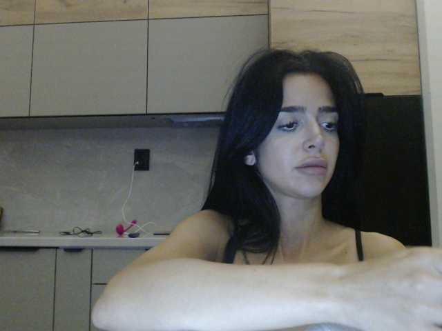 Gloriyapg live cam on BongaCams
