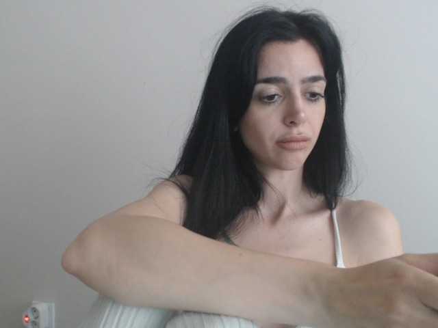 Gloriyapg live cam on BongaCams