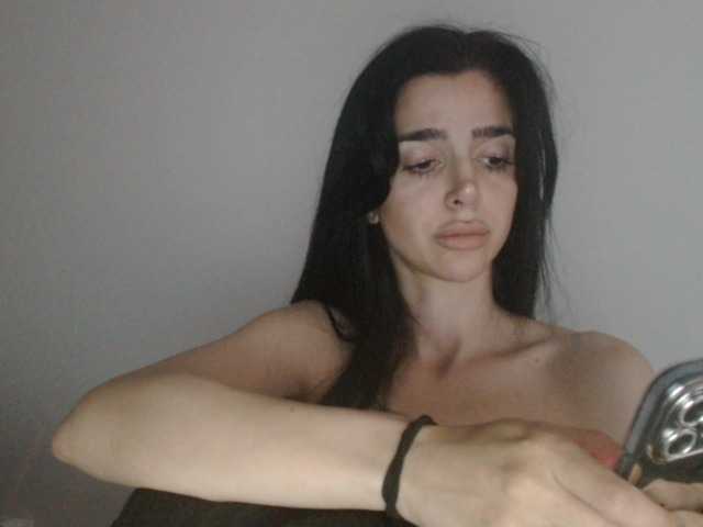 Gloriyapg live cam on BongaCams