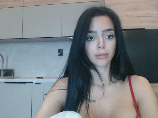 Gloriyapg live cam on BongaCams
