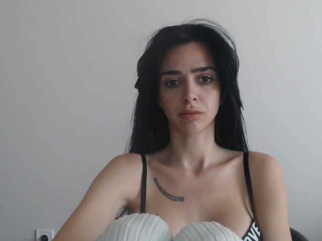 Gloriyapg live webcam show