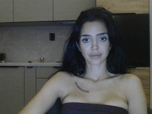 Gloriyapg live cam preview