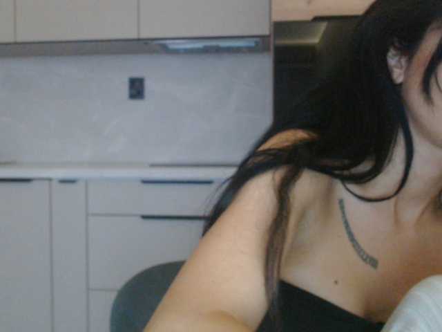 Gloriyapg live cam preview