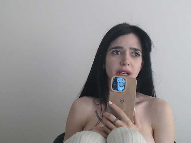 Gloriyapg's BongaCams show and profile