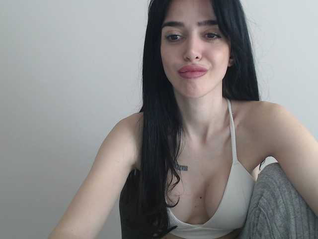 Gloriyapg's BongaCams show and profile