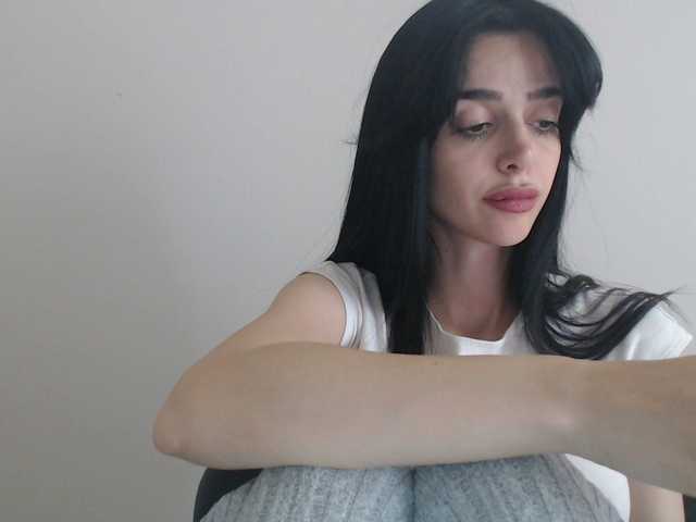 le modèle Gloriyapg est en webcam porno dans un show sur le site bongacams, il possède les tags suivants: White/Caucasian,Brunette,Shaved