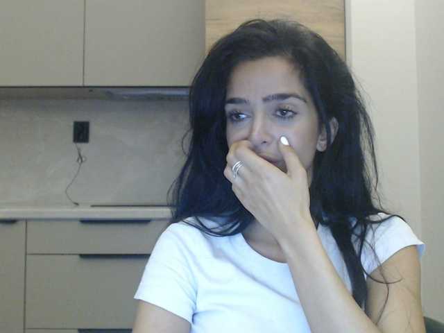 Gloriyapg live cam on BongaCams