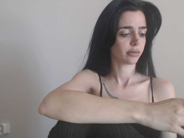 Gloriyapg live cam on BongaCams
