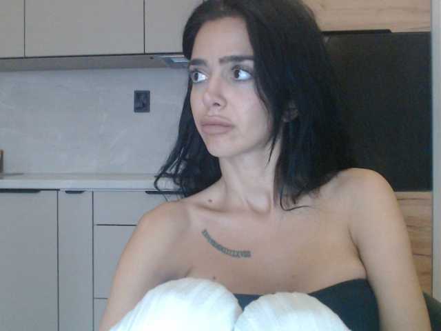 Gloriyapg live cam preview