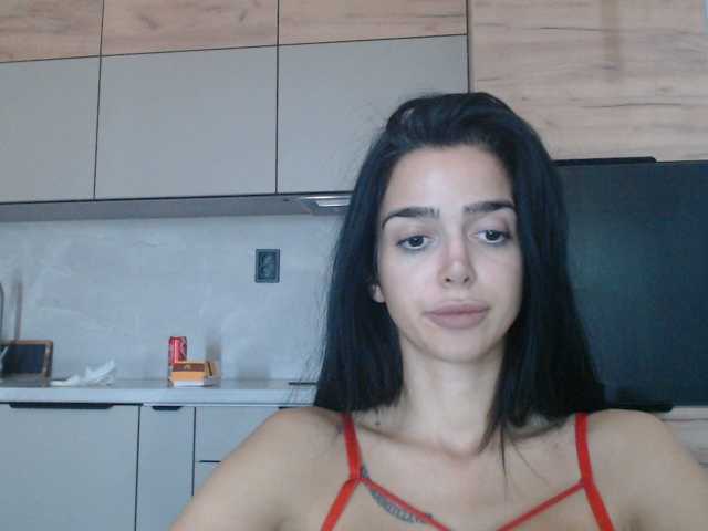 Gloriyapg live cam on BongaCams
