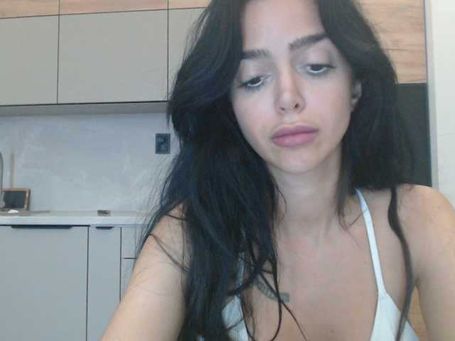 Gloriyapg live cam on BongaCams