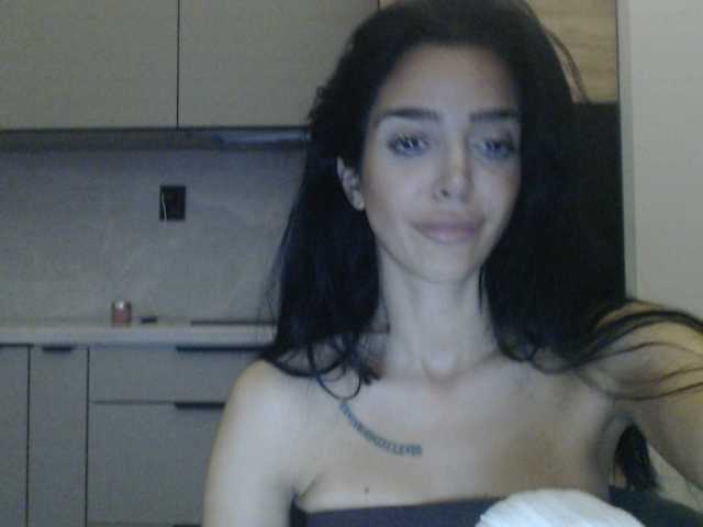 Gloriyapg live cam preview