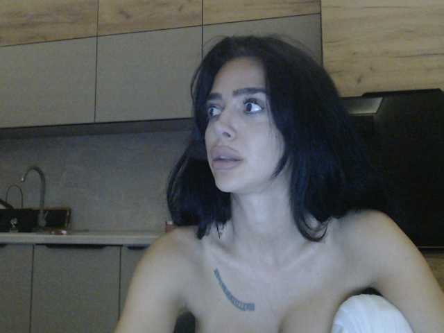 Gloriyapg live cam preview