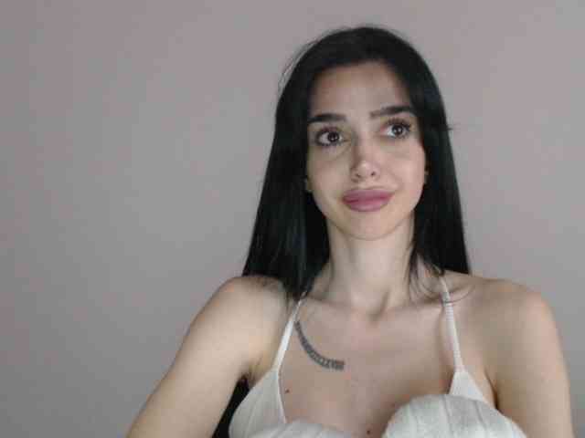 Gloriyapg webcam