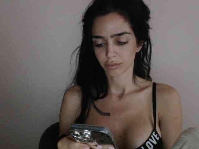 Gloriyapg webcam