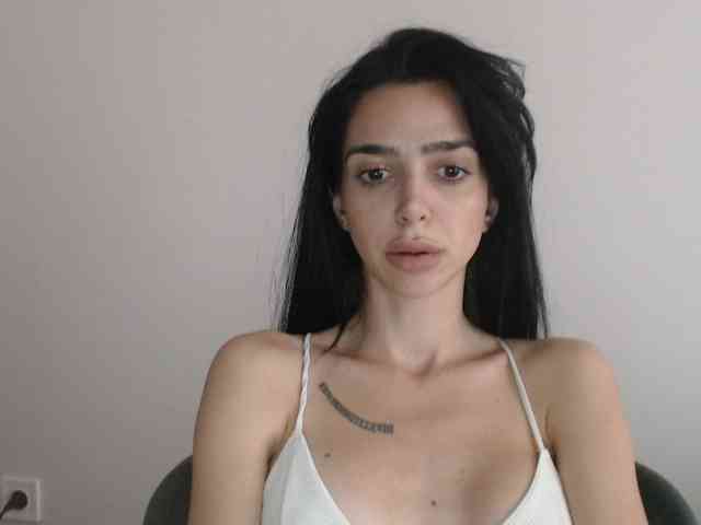 Gloriyapg webcam