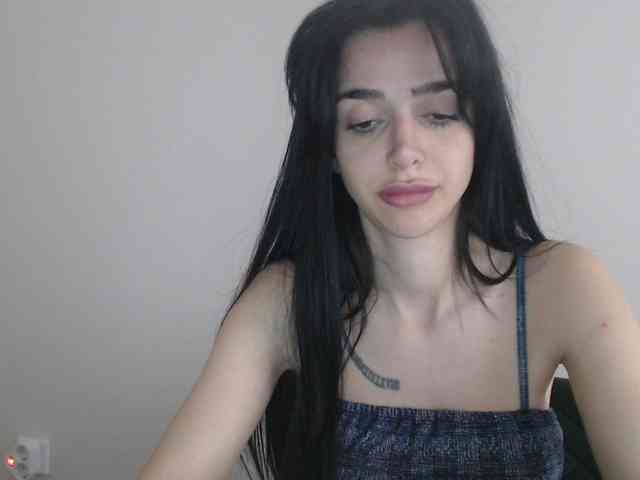 Gloriyapg webcam