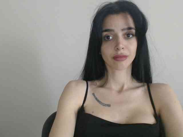 Gloriyapg webcam
